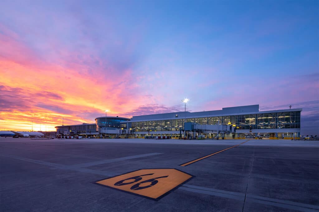 Photo of YVR Pier D Expansion